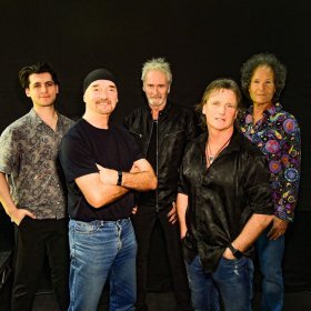 Listen to the songs of Smokie online for free