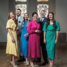 Song  The Collingsworth Family - It Matters to The Master