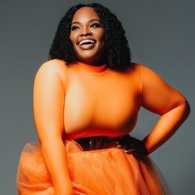 Listen to the songs of Tasha Cobbs Leonard online for free