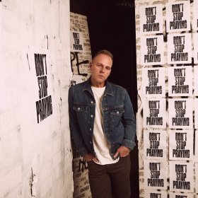 Listen to the songs of Matthew West online for free